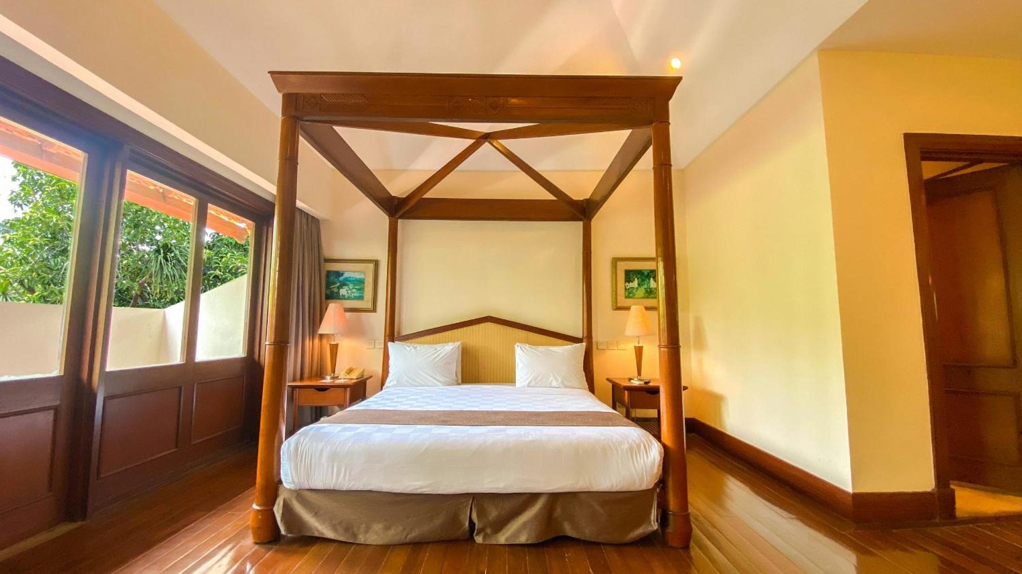 Lorin Solo Hotel Εξωτερικό φωτογραφία