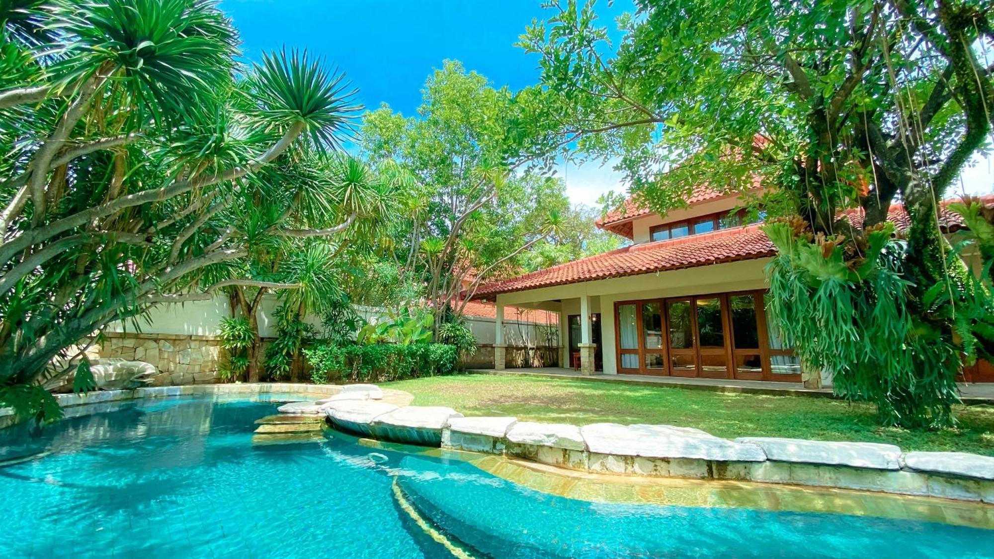 Lorin Solo Hotel Εξωτερικό φωτογραφία
